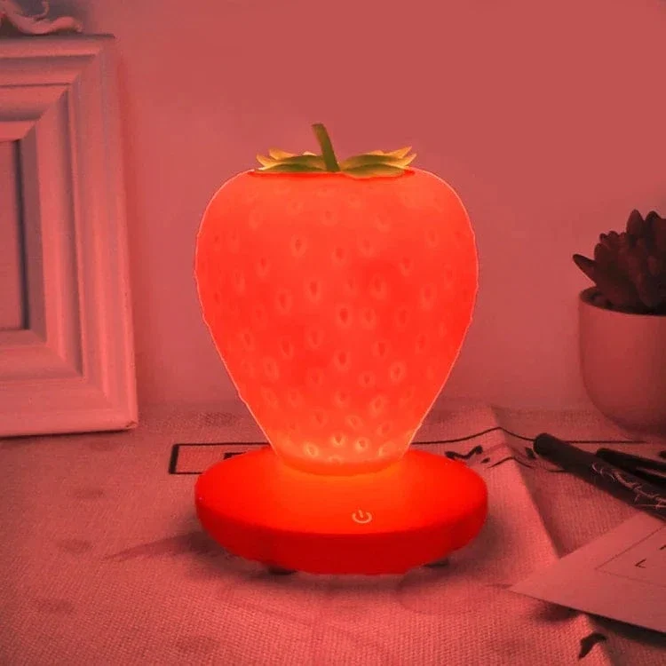 Strawberry LED Sengelampe - Silikone - Natlampe - Genopladelig - Billede 4